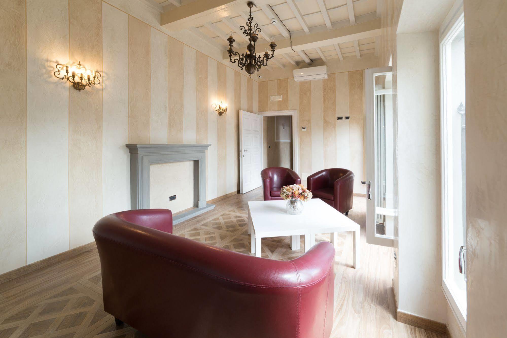 Hotel California Florenz