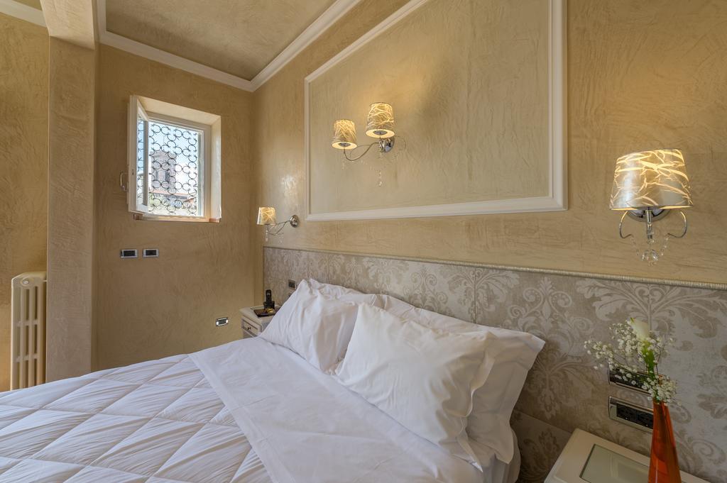 Hotel California Florenz