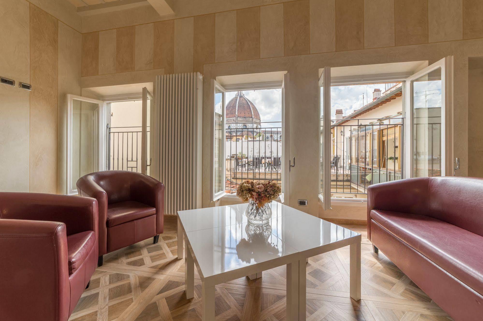 Hotel California Florenz